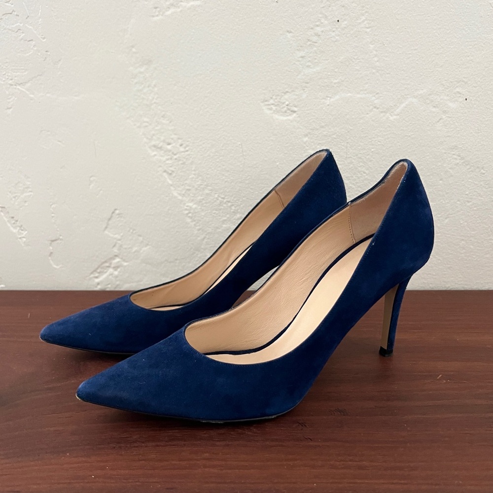 Barneys New York royal navy blue suede pointy toe pumps heels 39.5 US 8.5